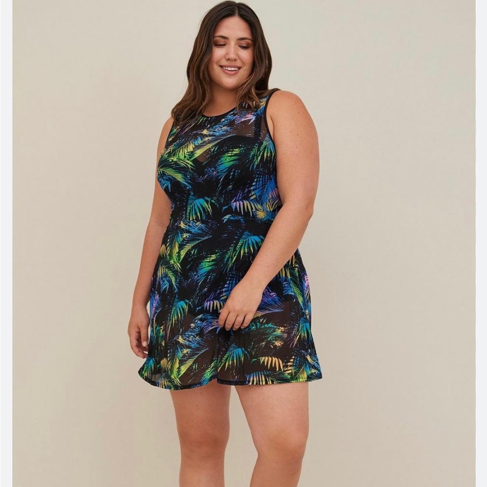 Torrid Swim Dress Size 3 Palms Forest 